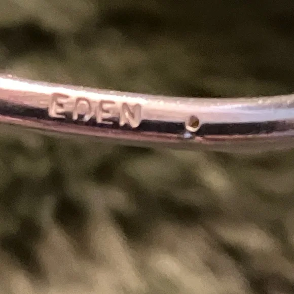 Eden Hand Arts double ball cuff - Picture 6 of 6